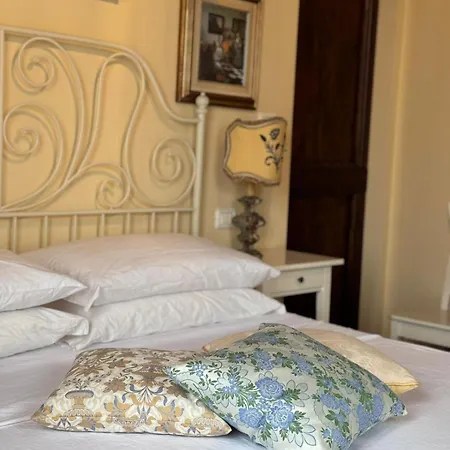 לינה וארוחת בוקר Bb Ilde 3*